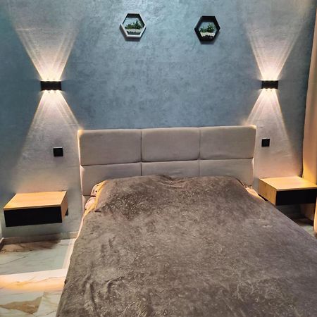 Platinum Sea View Apartment Odessa Ngoại thất bức ảnh